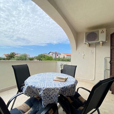 Apartments Xenia Krk Đảo Krk Ngoại thất bức ảnh
