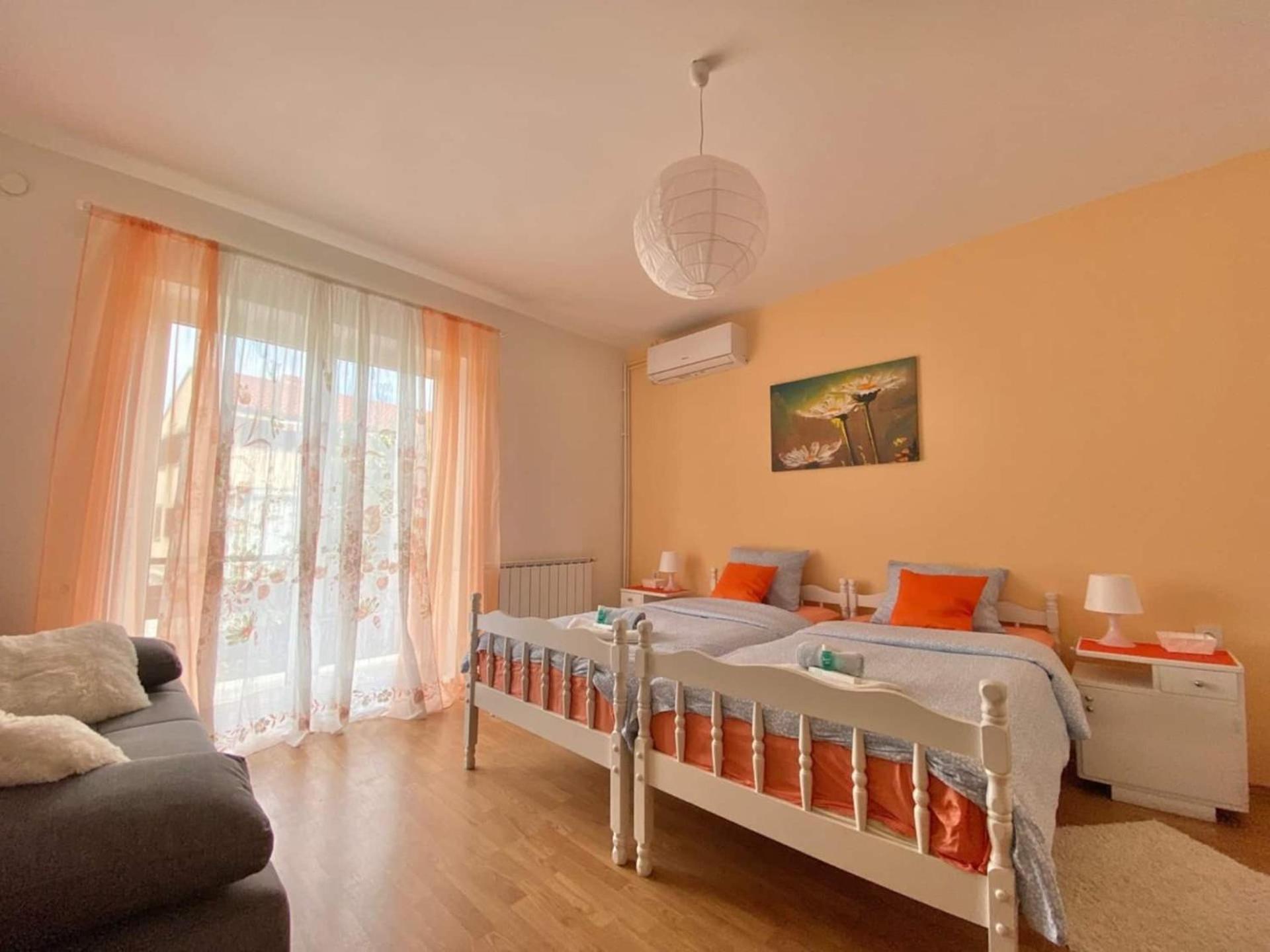 Apartments Xenia Krk Đảo Krk Ngoại thất bức ảnh