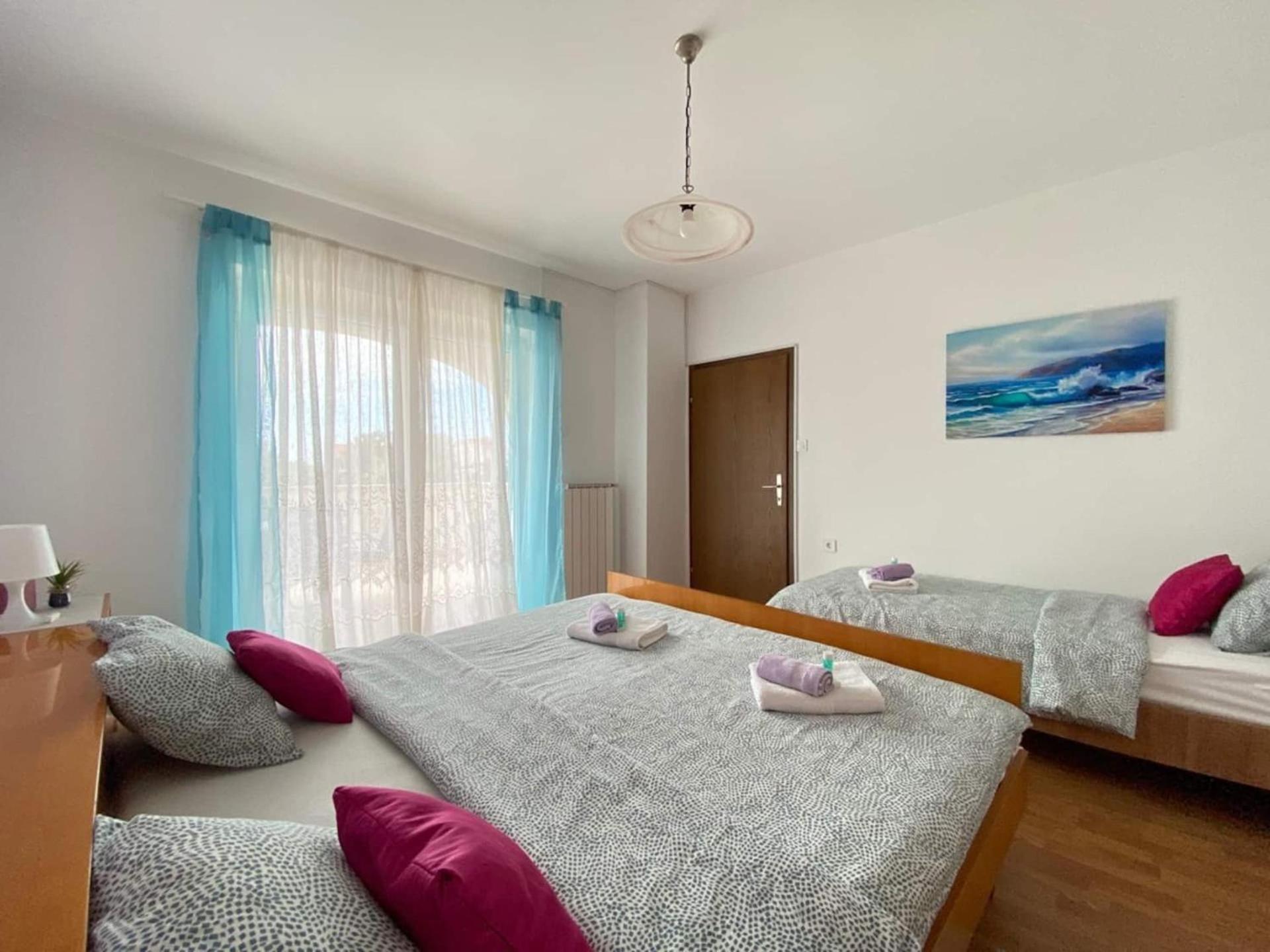 Apartments Xenia Krk Đảo Krk Ngoại thất bức ảnh